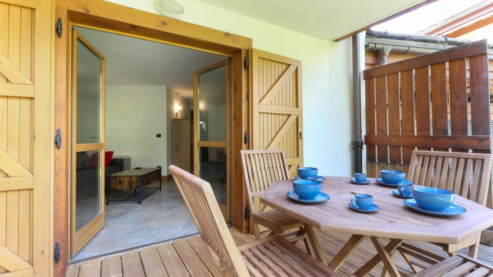 Les Granges Des Bossons Apartment Chamonix