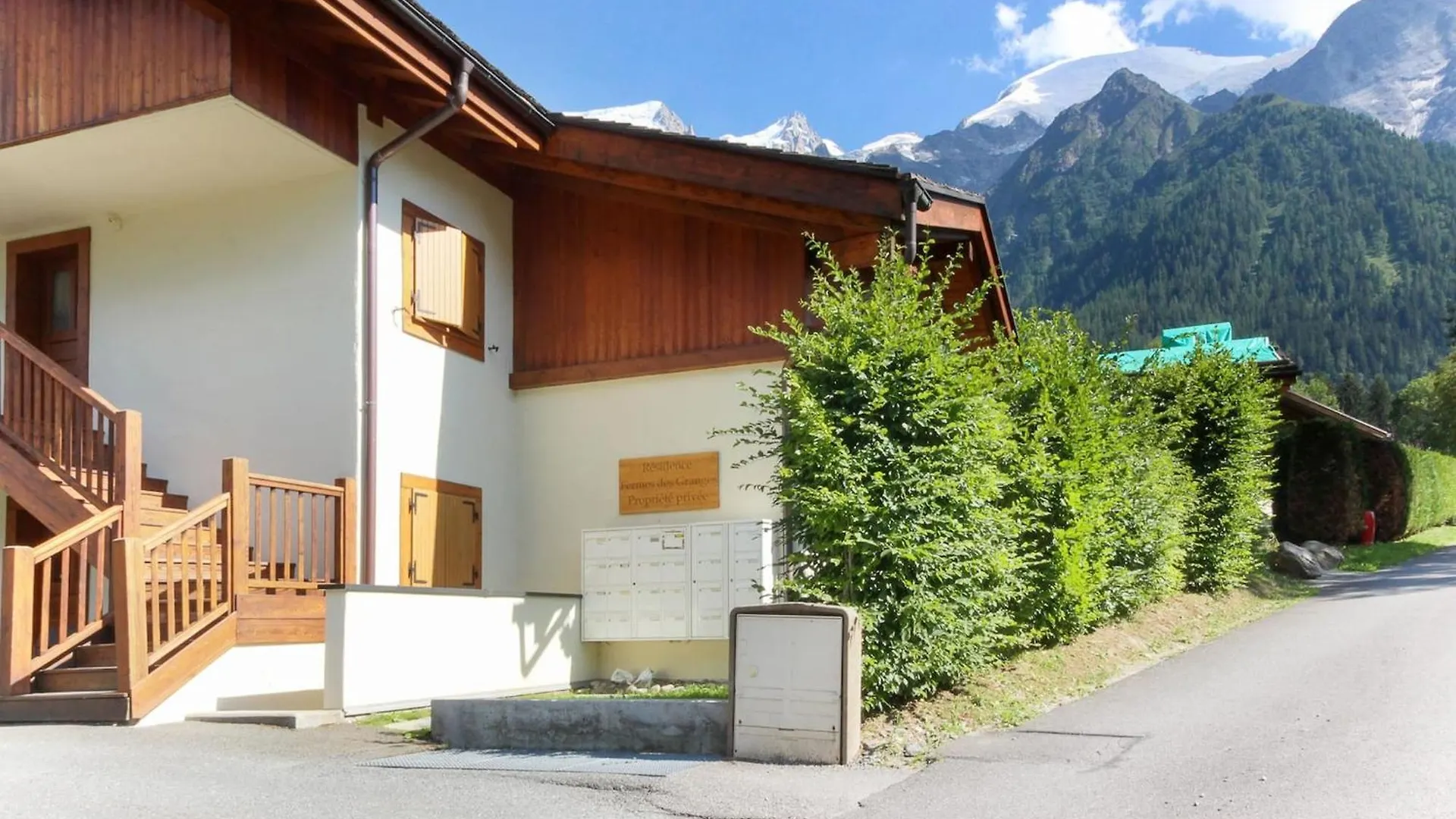 Les Granges Des Bossons Apartment Chamonix