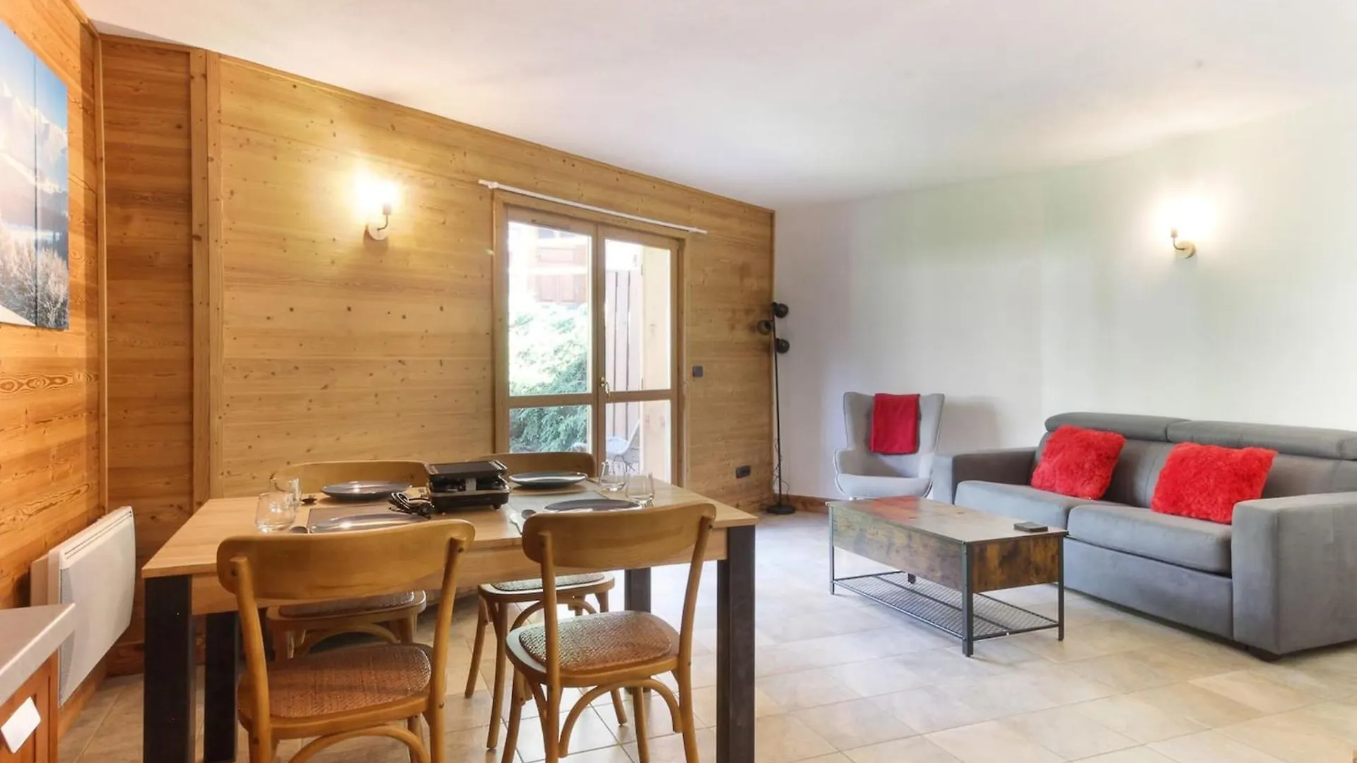 Les Granges Des Bossons Apartment Chamonix
