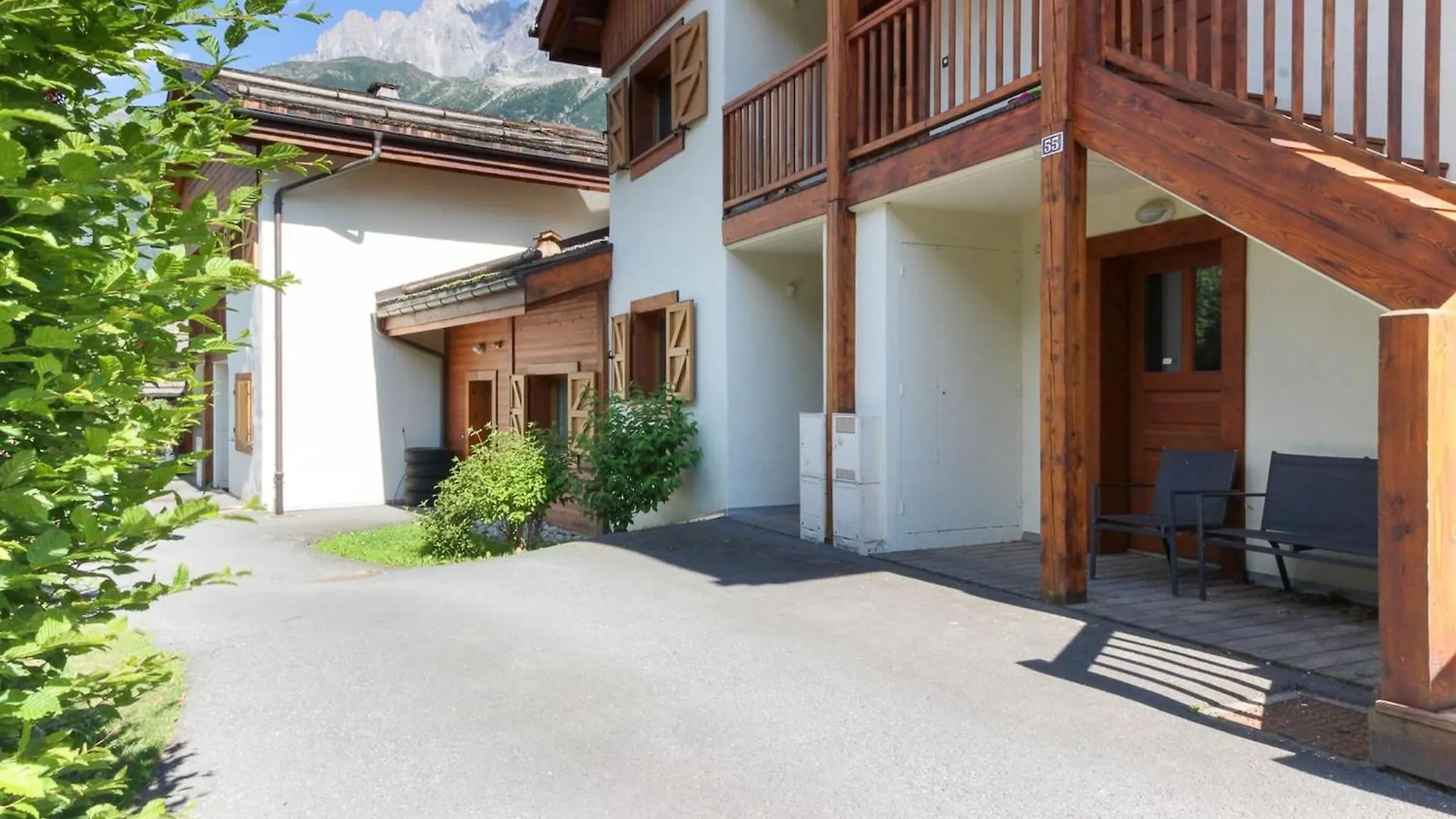 Les Granges Des Bossons Apartment Chamonix